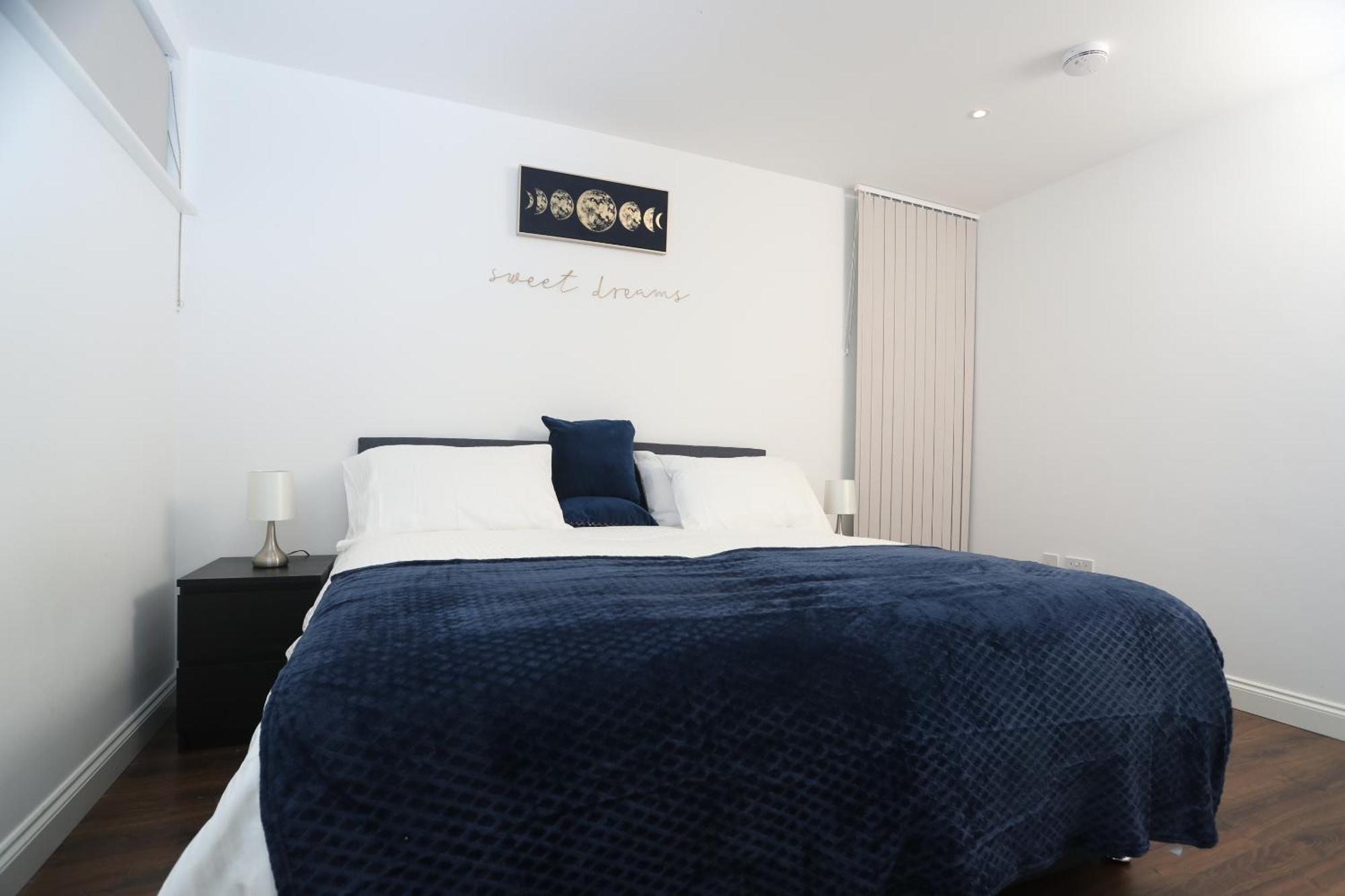 Luxury Apartments In Central Watford Уотфорд Экстерьер фото