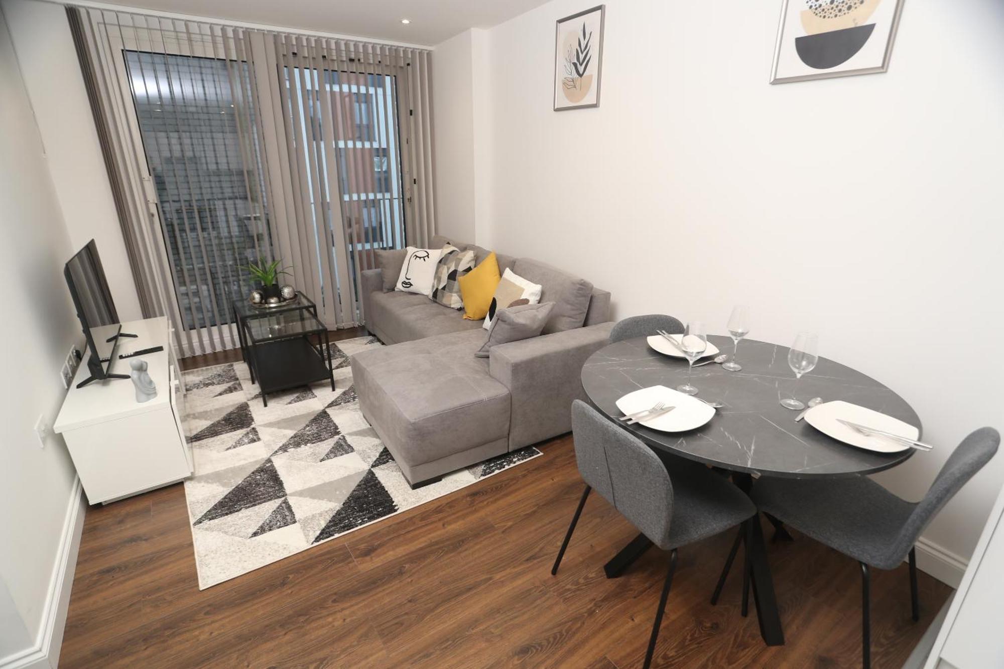 Luxury Apartments In Central Watford Уотфорд Экстерьер фото